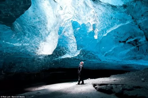 صور - الكهوف الجليدية - اجمل المناظر الطبيعية في ايسلندا