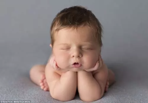 صور - اجمل صور اطفال حديثي الولادة اثناء النوم