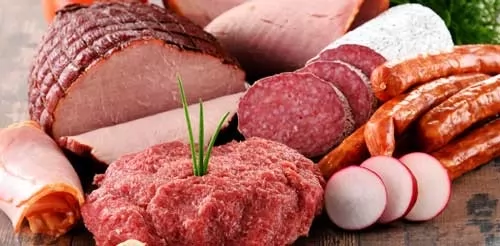 صور - لماذا تعتبر اللحوم المصنعة سيئة لصحة الانسان ؟