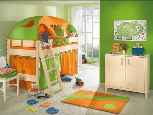 صور - غرف نوم اطفال بسريرين كلاسيكية