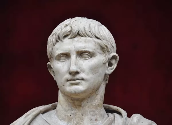 صور - الامبراطور اغسطس قيصر اول امبراطور روماني