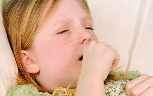 صور - ما هي اسباب و اعراض و علاج الكحة عند الاطفال؟