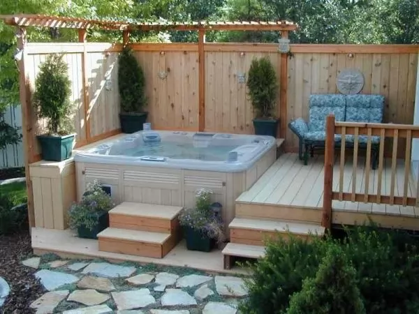 صور - اجمل تصاميم حمامات السباحة المنزلية الصغيرة