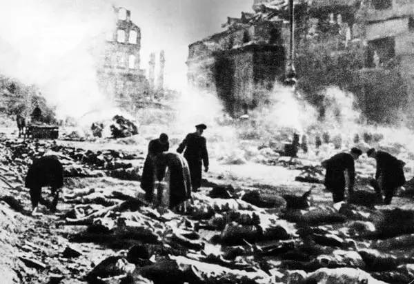 صور - تفاصيل قصف مدينة درسدن خلال الحرب العالمية الثانية