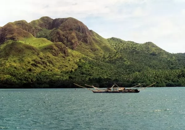 جزر مينداناو الجنوبية من اخطر شواطئ العالم