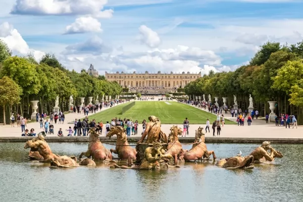 قصر فرساي من اجمل القصور في العالم