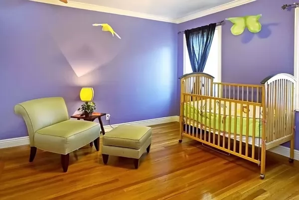 غرف نوم الاطفال باللون الارجوانى المثير