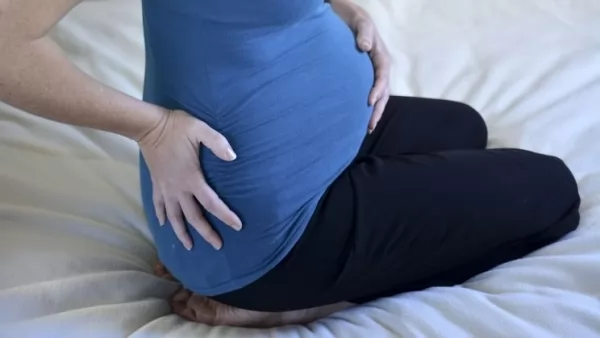 اسباب ألم البطن اثناء الحمل
