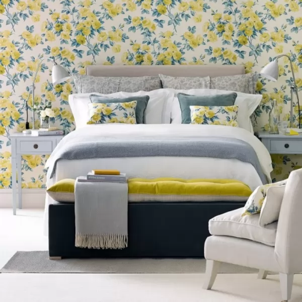 ورق الجدران الاصفر من الوان غرف النوم